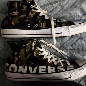 Camo converse size 11 mens